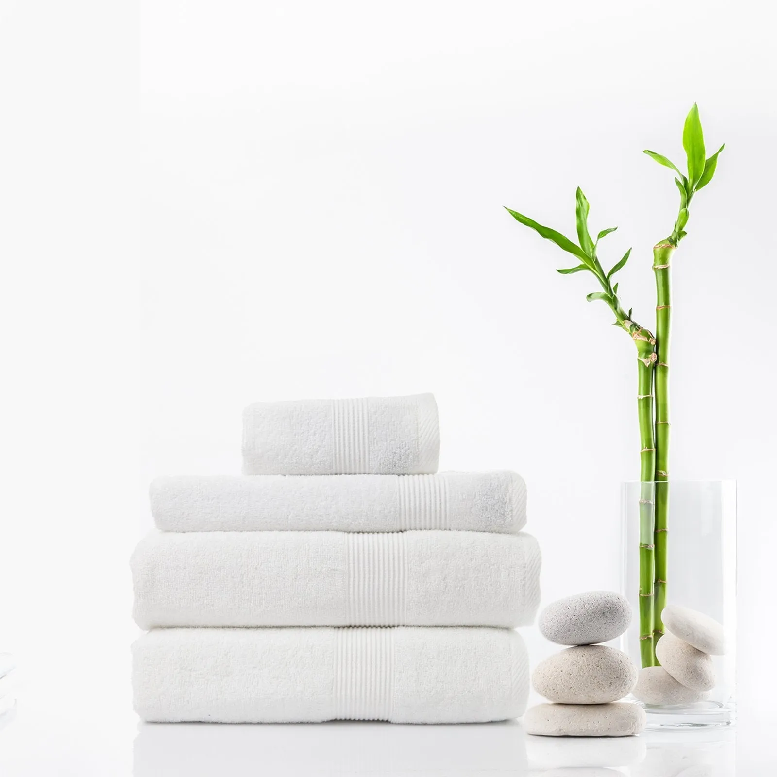 Royal Comfort 4 Piece Cotton Bamboo Towel Set 450GSM Luxurious Absorbent Plush White